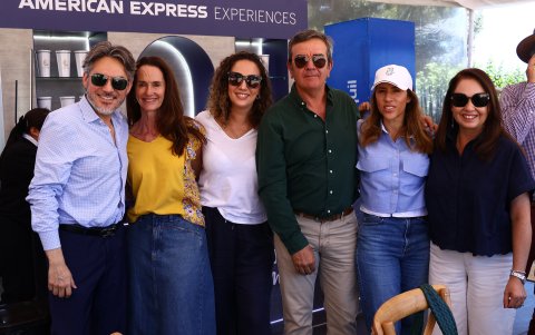 Nicolás Chávez, Ana Cristina Arildsen, Nadine Boudin, Guillermo Andrade, Mariela Freile y María José Ante.