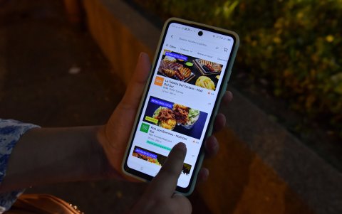 Cliente. Una persona ve que no hay el servicio de delivery para Guangala.