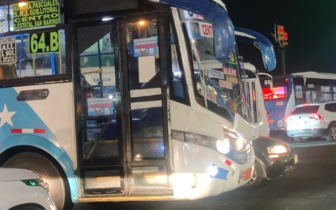 Con esta imagen, el ciudadano expresó su queja sobre el congestionamiento vehicular en una de las avenidas del norte de Guayaquil.