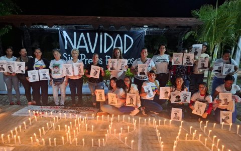 Una manifestación este jueves 7 de noviembre de 2024, en las inmediaciones de la cárcel de Tocorón, en Tocorón (Venezuela).