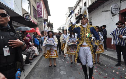 El teniente coronel de Policía Patricio Vargas, representa al capitán de la Mama Negra.