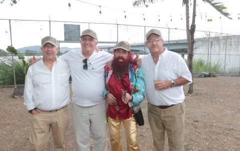 Alfredo Rendón, Danilo Béjar, Miguicho Gallardo y Juan Donoso.