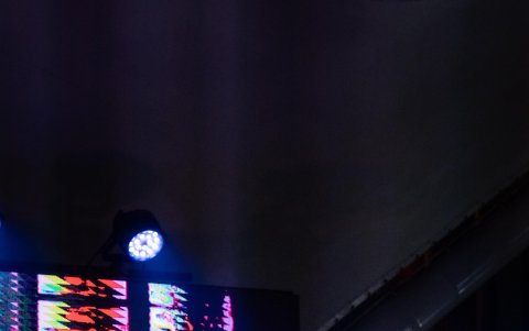 El musical se desarrolla con una banda sonora de los temas emblemáticos de los años 2000.