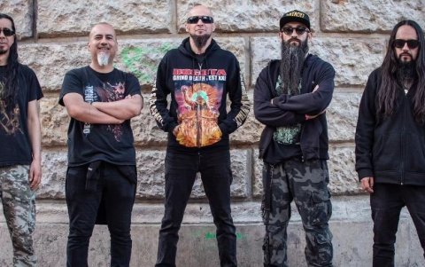 Ente el año pasado en Bogotá, a donde viajó para presentarse en el Grind Death Fest XXI. Gracias a sus intensos shows en vivo se han ganado la reputación que ostentan.