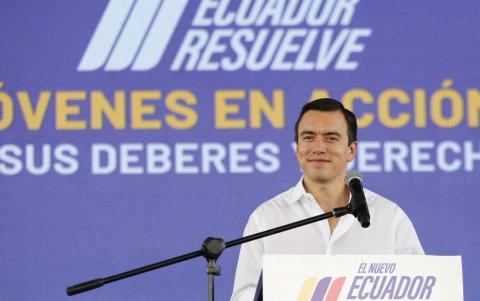 Las ayuda económica del gobierno fue anunciada un día antes del arranque de la campaña de la segunda vuelta presidencial.