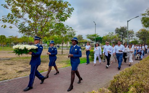 En el Parque Samanes se honró la vida de las víctimas de accidentes de tránsito registrados en 2023.