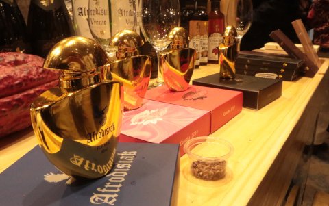 Productos. Los productos de la flor y fruto del cacao que se elabora en Ecuador.