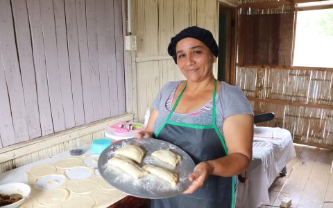 Realizan programas para mujeres de comunidades.