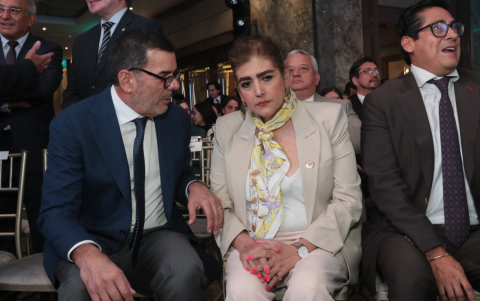 Eduardo Peña y Mónica Palencia.