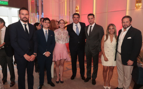 John Wiener, Boris Jarrín, Viviane Macías, Antonio Saab, Rodolfo Baquerizo, Cecilia Chang y Fausto Álvarez.