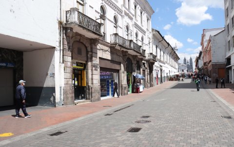 Propietarios afirman que la situación afecta sus ganancias diarias.