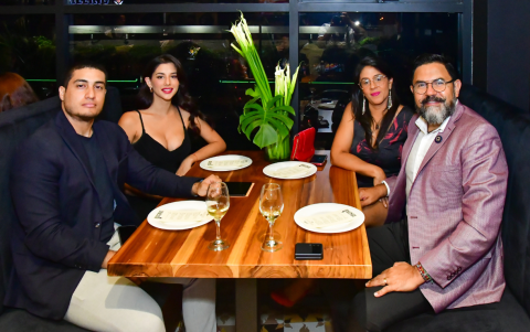 David Maridueña, Lía Hernández, Emilia Espín y Hugo Rivera.