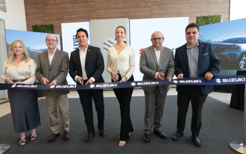 Margarita Tchistyakova, Fausto Baca, Sebastián Becerra, Dalila Mejía, Pablo Ordoñez y Esteban Acosta.