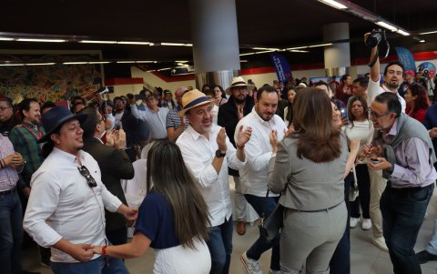 En la estación El Labrador, en el norte, se celebró el primer año de operación del Metro de Quito.