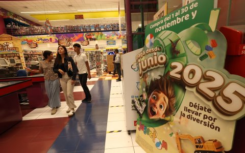 Juguetón mantuvo incluso promociones de 'compre ahora en noviembre' y pague en junio.