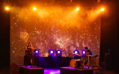 Niebla FM, Ricartur y KIK serán los artistas invitados a la última sesión.