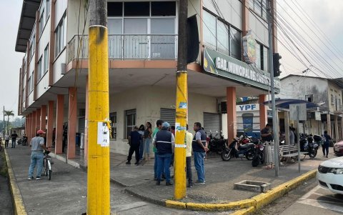 Delincuentes entraron al área de recaudación del GAD del cantón Valencia.