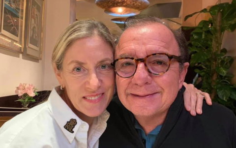 Annabella Azin y su esposo Álvaro Noboa, quien tiene 74 años y buscó la presidencia de Ecuador, en cinco oportunidades.