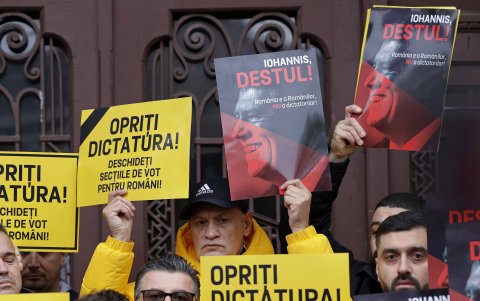 Protestas por paralización del proceso electoral.