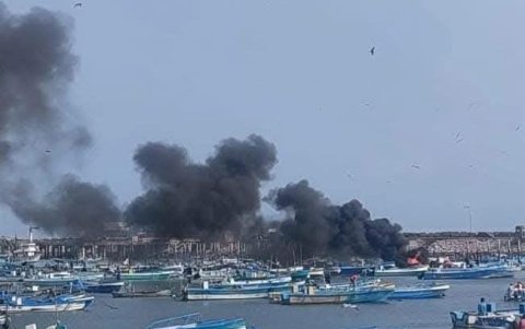 El incendio de una lancha de Anconcito.