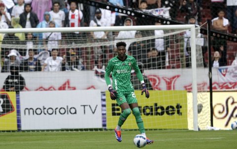 Dida Domínguez es uno de los líderes de los albos y con su experiencia guía a sus compañeros.