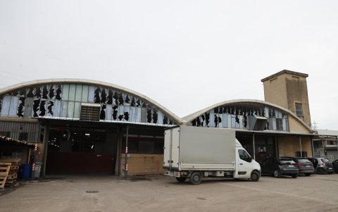 Una visión general de la destrucción causada por una explosión en el depósito de combustible 'Eni' en Calenzano, Florencia, Italia, el 9 de diciembre de 2024.