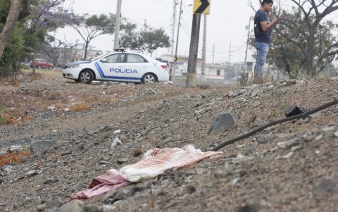 Un guardia por el que pedían dinero lo mataron.
