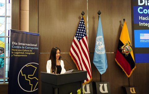 El evento abordó temas esenciales como la prevención de la corrupción en la Administración Pública