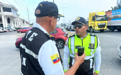 La entidad inició un proceso disciplinario contra 14 agentes.