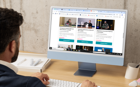 Curso de estrategia de marketing digital para lanzar productos o servicios.