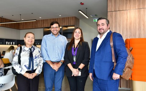 Susana Monge, David Concha, Gabriela Baquerizo y Juan Luis Calvo.