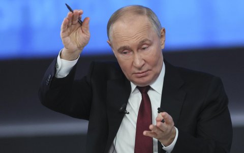 El presidente ruso, Vladimir Putin, durante su conferencia de prensa anual en vivo con medios federales, regionales y extranjeros en Moscú, el 19 de diciembre de 2024.