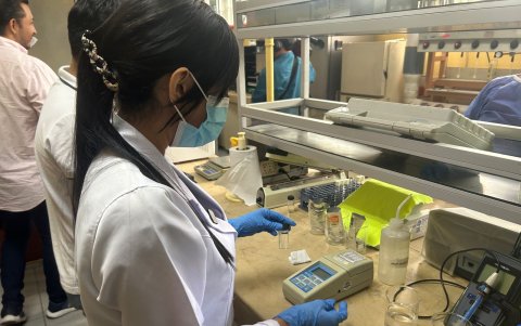Desde el 2005, Espol realiza los estudios del agua en Guayaquil