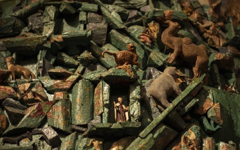 Entre sus curiosidades, el nacimiento tiene animales de todo el mundo y figuritas hasta de Japón.