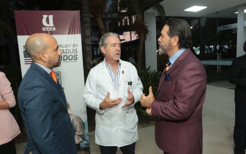 Isidro Fierro, Juan Carlos Zevallos y Carlos Ortega.