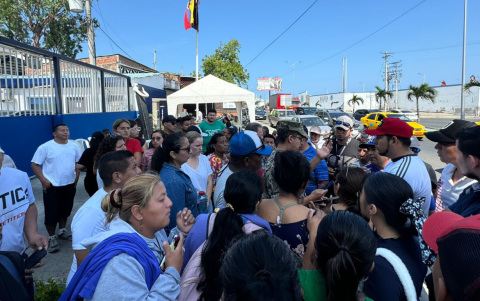 Son 21 los pescadores desaparecidos en Manta.