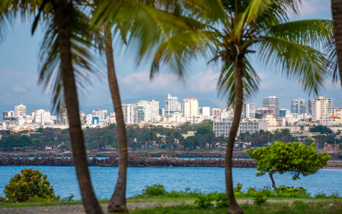 Santo Domingo (originalmente, Santo Domingo de Guzmán) es la capital de la República Dominicana.