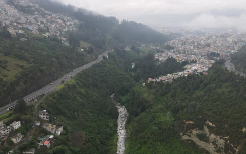 Una toma del valle de los Chillos, zona que se busca conectar con Quito, a través de una obra, impulsada por la Prefectura de Pichincha.