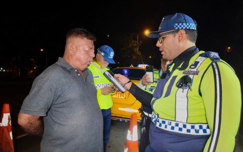 En varios puntos de la ciudad se ejecutaron las pruebas a conductores.