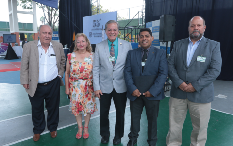 Francisco Coronel, Leticia de Aguirre, Fernando Aguirre, José Jaramillo y Daniel Saab.