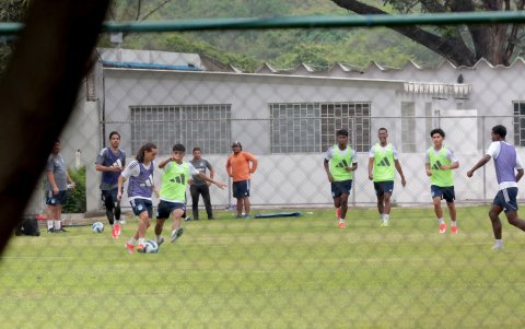Juveniles de Emelec son parte de la pretemporada 2025 de Emelec
