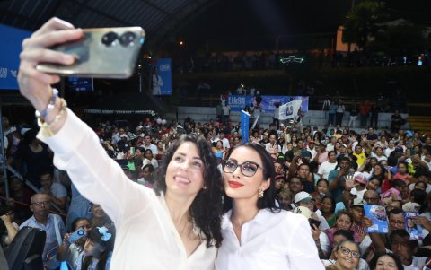 Esta es la segunda campaña presidencial de Luisa González.