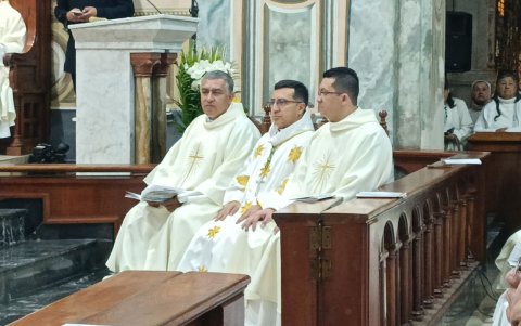 Sacnhez iniciará una nueva misión religiosa en Honduras.