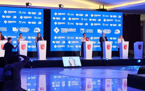 La Universidad Bolivariana del Ecuador organizó el debate entre los candidatos a la Vicepresidencia.