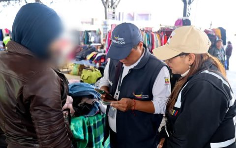 Durante el control migratorio los ciudadanos extranjeros que fueron abordados fueron instruidos sobre el proceso de legalización de su estatus migratorios. 

AG-EXTERNOS