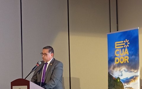 Autoridad. Mateo Estrella, ministro de Turismo, habla de la campaña del turismo interno.