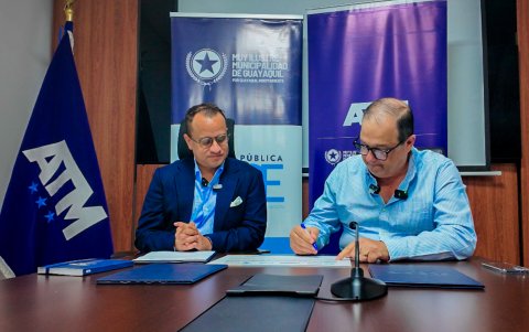 Firma de convenio entre ATM y DASE