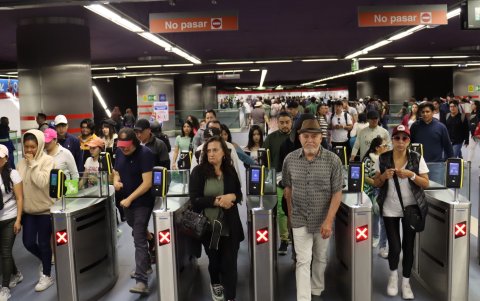 En enero, los usuarios reportaron errores en los saldos de la cuenta que usan para recargar y viajar en los trenes.