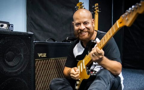 El Jefe Vergara es el mentor de este festival musical que nació como una fiesta de su cumpleaños y se volvió una tradición en Guayaquil.