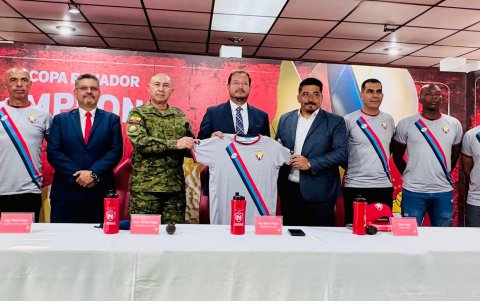 El Turco Asad fue presentado en rueda de prensa el jueves 16 de enero.